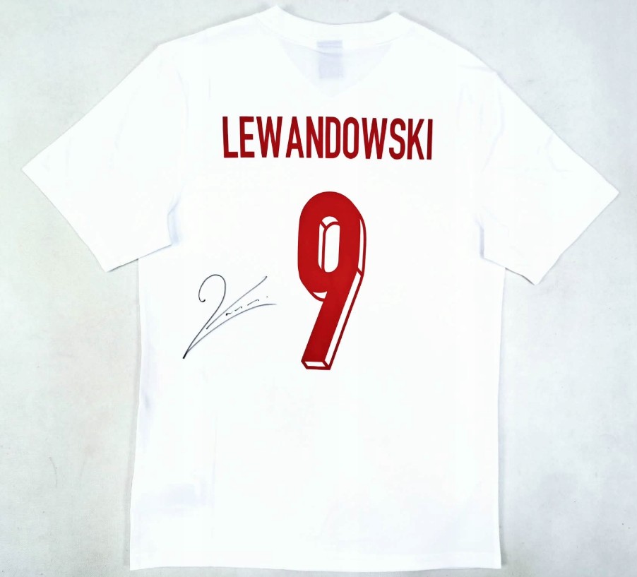 Robert Lewandowski - Koszulka z autografem, certyfikatem oraz zdjęciem