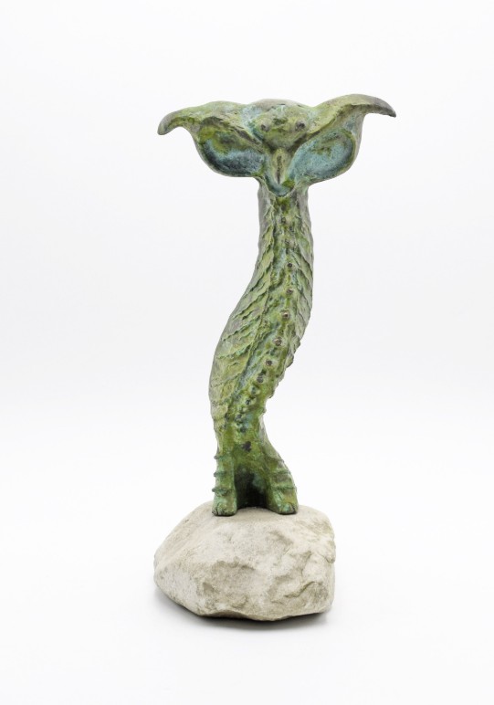 BRONISŁAW CHROMY 'Sowa', brąz patynowany, kamień, 33 cm
