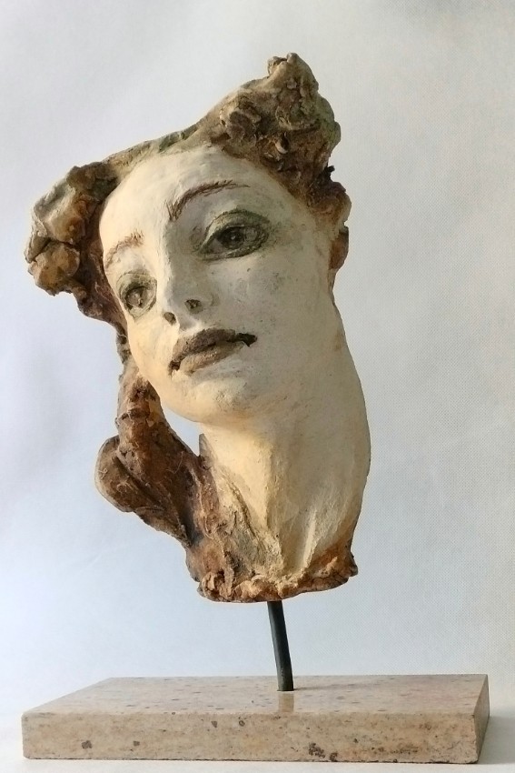 JOANNA BRUŹDZIŃSKA 'Wspomnienie', rzeźba ceramiczna, 32x25cm