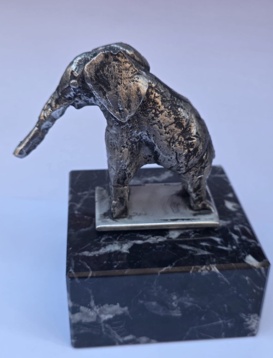 JÓZEF WILKOŃ 'Słoniątko' aluminium, rzeźba numerowana, 10x10cm